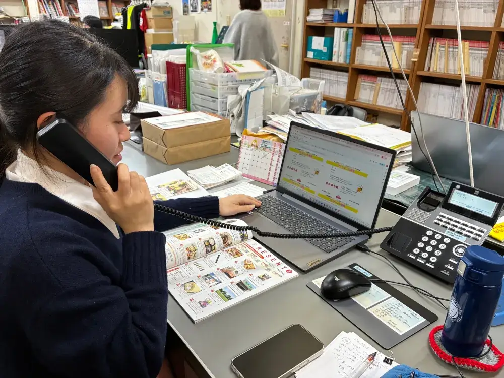 締切に間に合うように作業をします