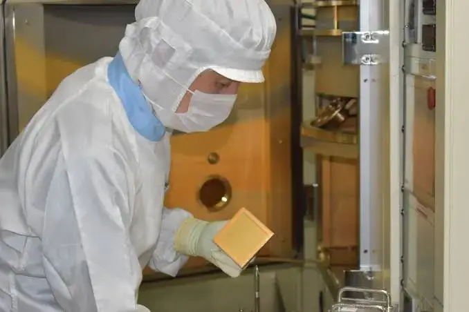 【製造】人工水晶の製造・加工業務